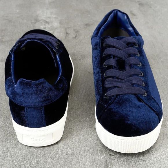 Circus by Sam Edelman Caprice Navy Velvet Lace-Up Sneakers | Size 8 - Picture 2 of 7